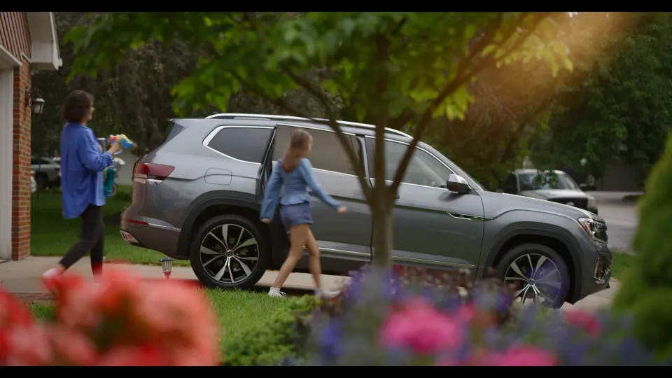 Volkswagen - Drive Your Wild Life — still 15